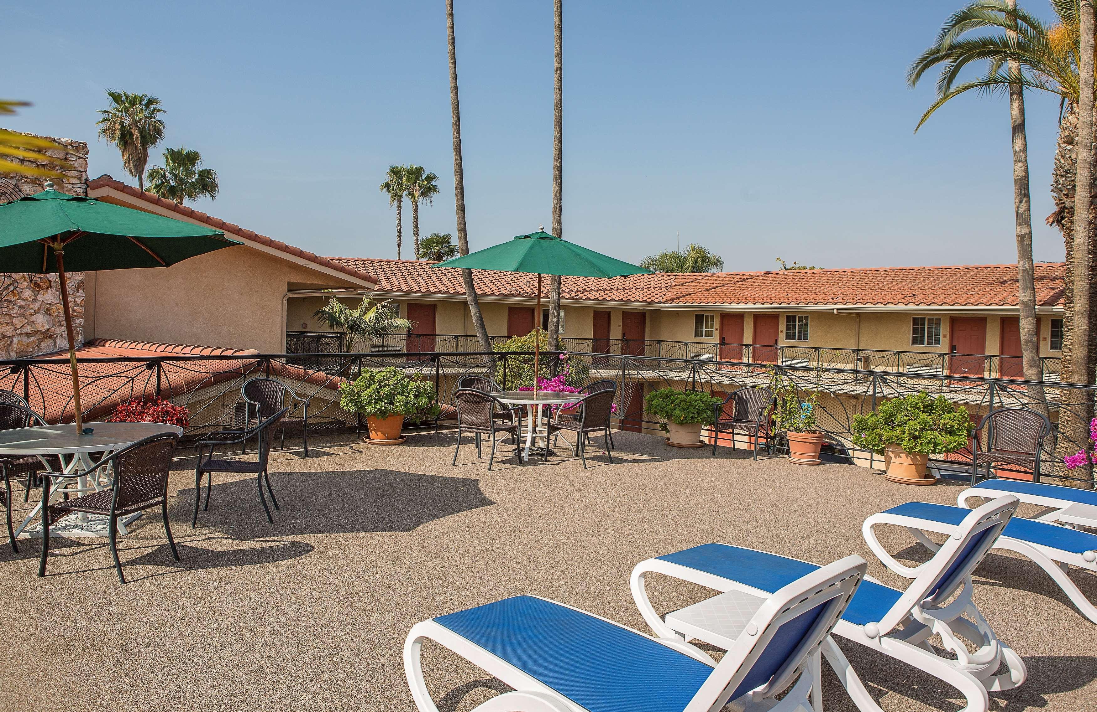 Safari Inn, A Coast Hotel Burbank Exterior foto